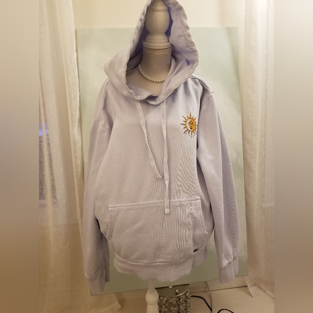 O'Neil Hoody Large Just the right Large size! Got to love O' Niel. Worn once!